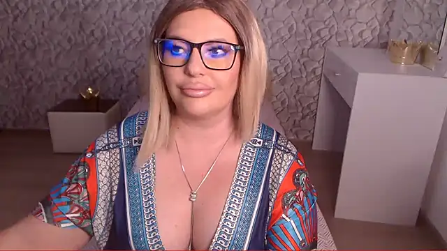 KarlaDivineTS online show from December 2024 02:49:02 PM