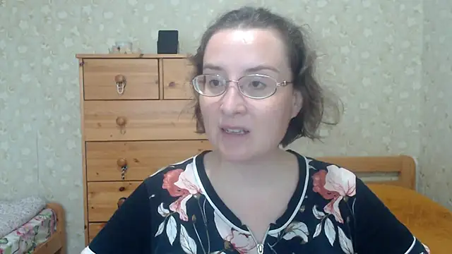 Smart Rose online show from September 2025 01:21:01 PM