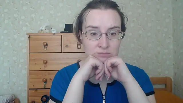 Smart Rose online show from April 2026 01:04:02 PM