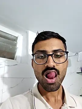 Snapshot of krishna8035 chatting on September 2025 02:40:01 PM krishna8035 online show from September 2025 02:40:01 PM