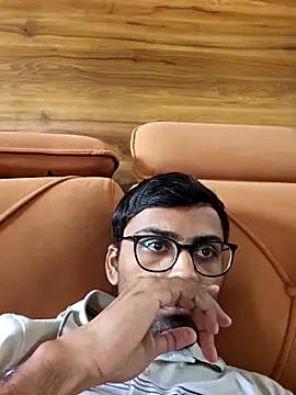 krishna8035 online show from December 2025 07:36:02 AM