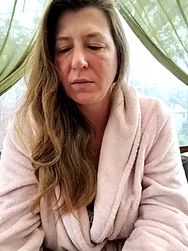 Snapshot of Natali_UA chatting on May 2026 05:04:01 AM Natali UA online show from May 2026 05:04:01 AM