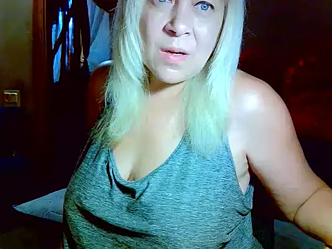 Snapshot of AgoniA7 chatting on July 2026 03:13:01 AM AgoniA7 online show from July 2026 03:13:01 AM