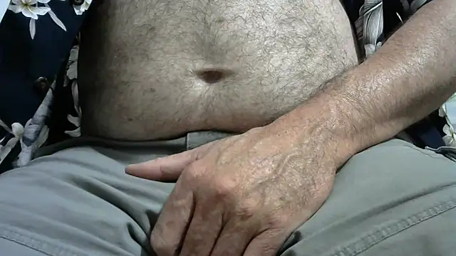 Snapshot of 1chatter3 chatting on October 2025 08:38:01 PM 1chatter3 online show from October 2025 08:38:01 PM