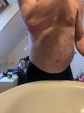 Snapshot of outlaw200 chatting on December 2024 11:33:01 AM outlaw200 online show from December 2024 11:33:01 AM