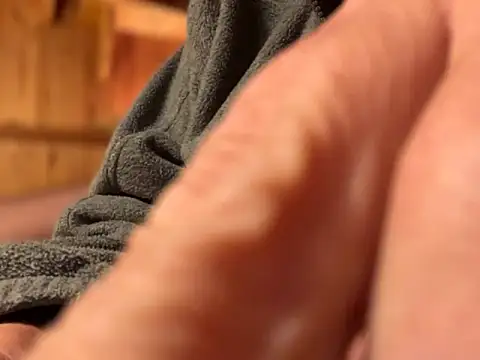 tymmie246 online show from September 2025 11:48:02 PM