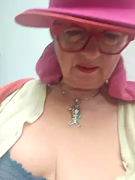 MucMilf59 online show from October 2025 10:41:01 AM