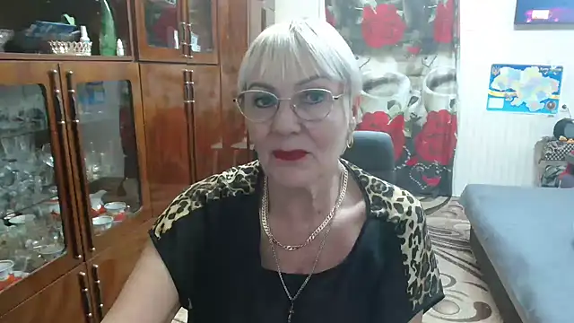 JenaCheim online show from November 2025 07:45:02 PM