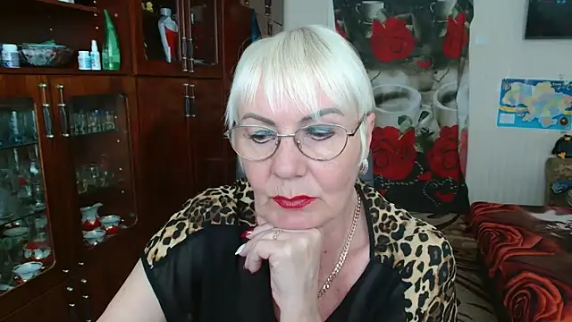 Snapshot of JenaCheim chatting on May 2026 06:42:02 AM JenaCheim online show from May 2026 06:42:02 AM
