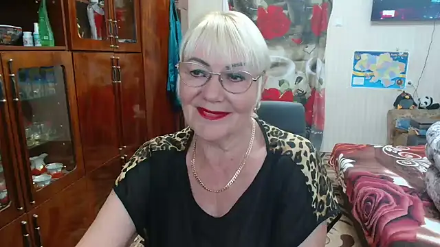 Snapshot of JenaCheim chatting on June 2026 05:53:02 AM JenaCheim online show from June 2026 05:53:02 AM