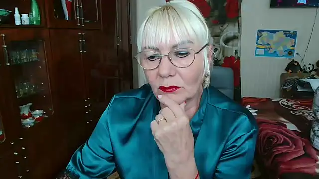 Snapshot of JenaCheim chatting on June 2026 04:52:02 AM JenaCheim online show from June 2026 04:52:02 AM