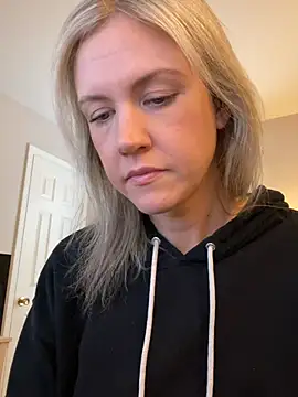 Kay Cakes online show from February 2026 04:05:02 PM