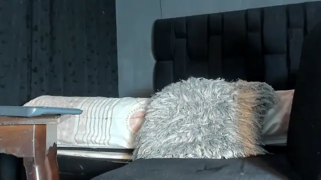 SandraGoldstein online show from November 2025 01:30:01 AM