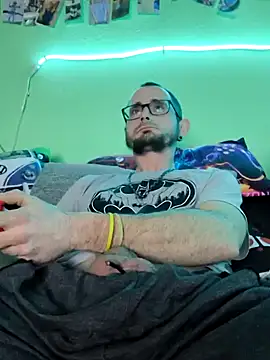 Snapshot of Steveschaw chatting on January 2025 09:04:02 PM Steveschaw online show from January 2025 09:04:02 PM