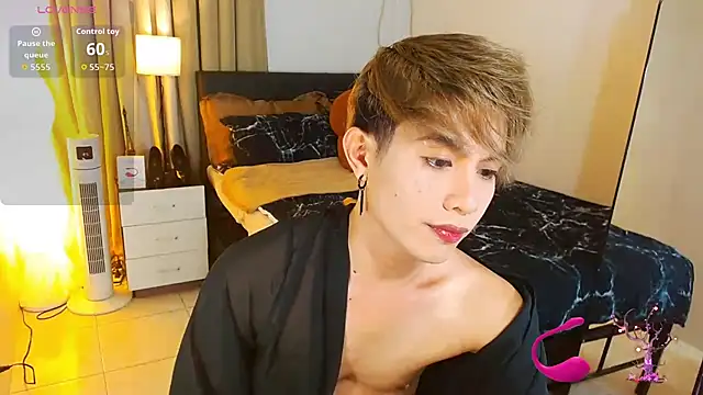 Snapshot of WildestTwink chatting on July 2026 05:26:02 PM WildestTwink online show from July 2026 05:26:02 PM