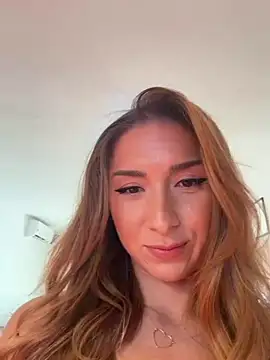 Snapshot of StracciaStella- chatting on June 2026 04:44:01 PM StracciaStella- online show from June 2026 04:44:01 PM