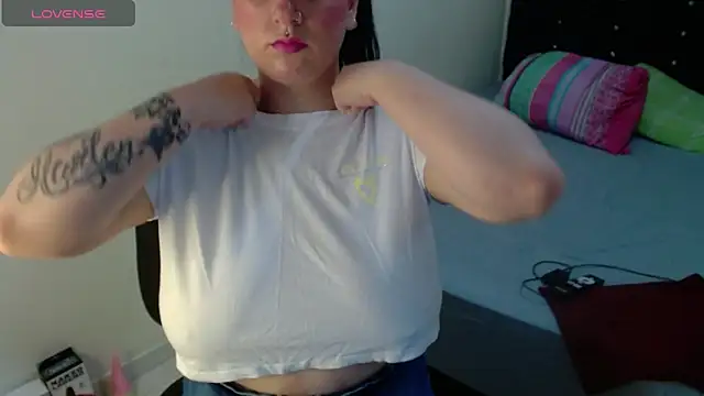 sweetshorexxx online show from March 2025 09:03:01 PM