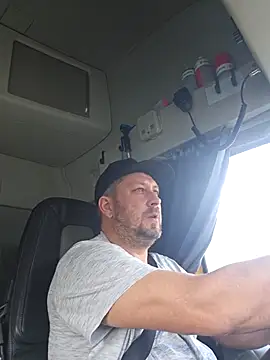 Snapshot of ktmtom247 chatting on February 2026 12:43:02 PM ktmtom247 online show from February 2026 12:43:02 PM