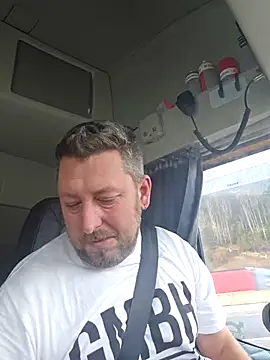 Snapshot of ktmtom247 chatting on February 2026 09:05:01 AM ktmtom247 online show from February 2026 09:05:01 AM