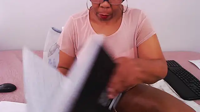 SuperNova40 online show from January 2026 04:39:02 AM