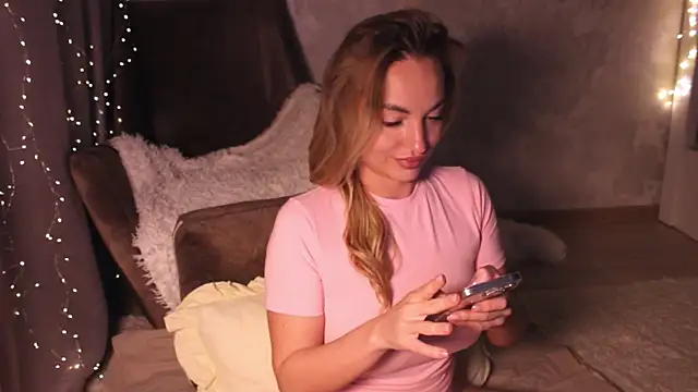 MaryFaith online show from January 2026 02:10:01 PM