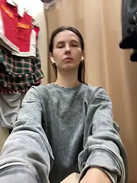 LAUREL HAZEL online show from February 2025 04:10:02 PM