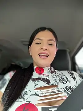 Carolina Novoa online show from November 2025 07:14:02 PM