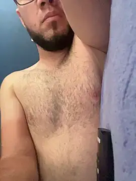 AlejoStrep online show from March 2026 12:27:01 PM