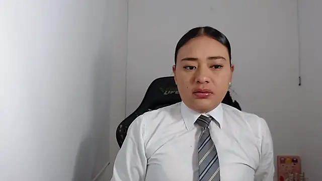 ReyleDoll online show from December 2024 09:09:02 PM