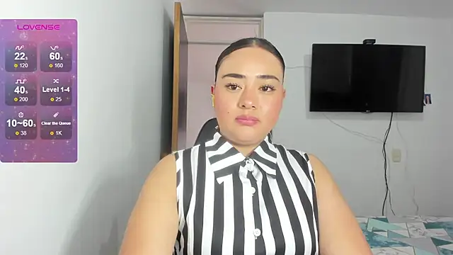 Snapshot of ReyleDoll chatting on July 2026 07:08:02 PM ReyleDoll online show from July 2026 07:08:02 PM