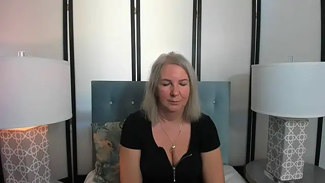 EricaTop online show from February 2025 09:34:02 AM