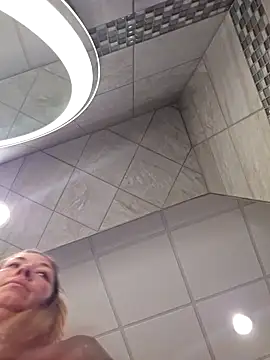 Snapshot of _NinaLuvSins_ chatting on January 2025 05:32:01 PM  NinaLuvSins  online show from January 2025 05:32:01 PM