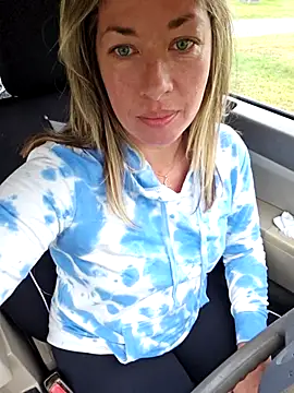 Snapshot of _NinaLuvSins_ chatting on September 2025 12:29:01 PM  NinaLuvSins  online show from September 2025 12:29:01 PM