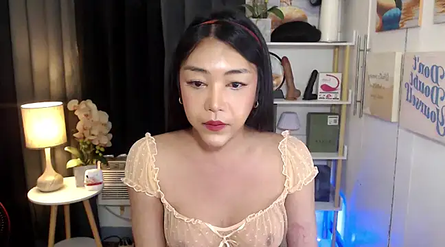 Snapshot of AsianMariaTs chatting on January 2025 01:14:02 PM AsianMariaTs online show from January 2025 01:14:02 PM