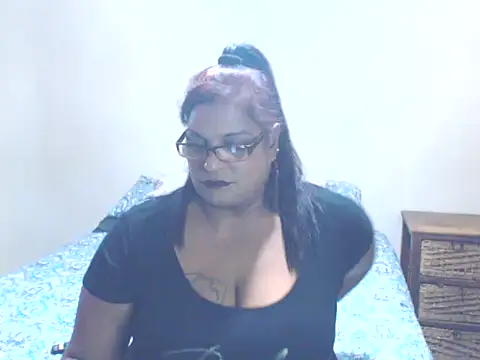 sexylax17 online show from June 2026 04:45:01 PM