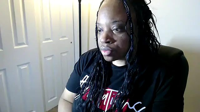 Snapshot of Sexymona1218 chatting on January 2026 10:57:01 PM Sexymona1218 online show from January 2026 10:57:01 PM