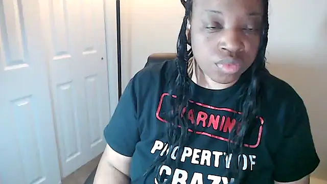 Snapshot of Sexymona1218 chatting on January 2026 08:05:02 AM Sexymona1218 online show from January 2026 08:05:02 AM