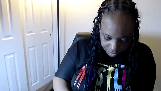 Snapshot of Sexymona1218 chatting on January 2026 11:46:02 AM Sexymona1218 online show from January 2026 11:46:02 AM