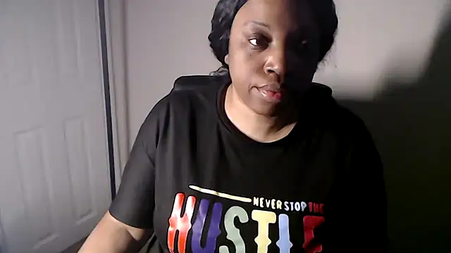 Snapshot of Sexymona1218 chatting on January 2026 09:42:01 PM Sexymona1218 online show from January 2026 09:42:01 PM