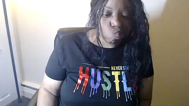 Snapshot of Sexymona1218 chatting on February 2026 10:03:02 AM Sexymona1218 online show from February 2026 10:03:02 AM