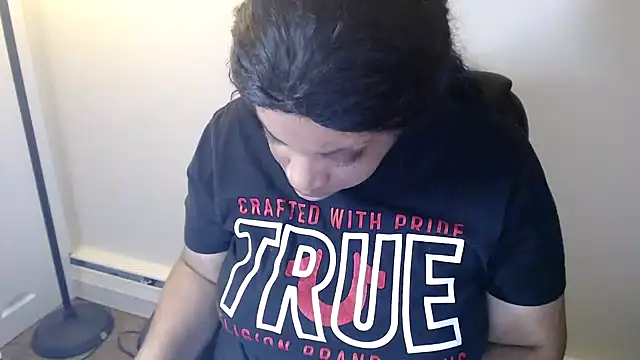 Snapshot of Sexymona1218 chatting on February 2026 05:56:02 AM Sexymona1218 online show from February 2026 05:56:02 AM