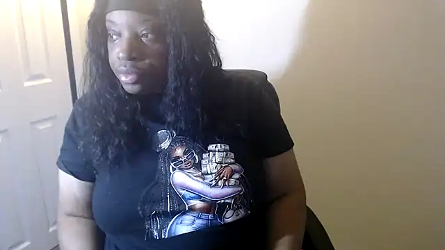 Snapshot of Sexymona1218 chatting on February 2026 05:59:01 AM Sexymona1218 online show from February 2026 05:59:01 AM