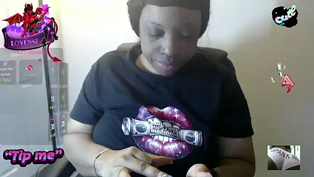 Snapshot of Sexymona1218 chatting on February 2026 10:00:01 AM Sexymona1218 online show from February 2026 10:00:01 AM