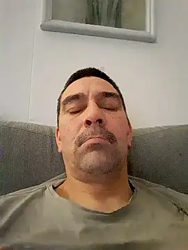 dick81 online show from March 2026 11:39:02 PM