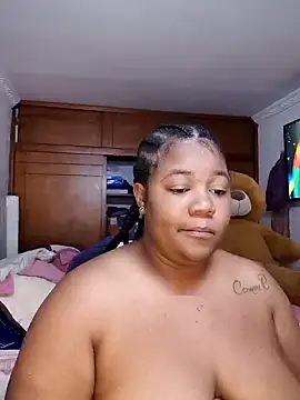 Snapshot of Daddys_girl1 chatting on March 2025 04:37:02 AM Daddys girl1 online show from March 2025 04:37:02 AM