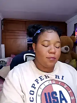 Snapshot of Daddys_girl1 chatting on March 2025 03:01:02 AM Daddys girl1 online show from March 2025 03:01:02 AM