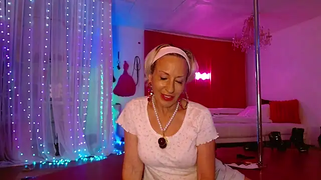 Snapshot of Sweet-Ginger chatting on March 2026 03:37:02 PM Sweet-Ginger online show from March 2026 03:37:02 PM