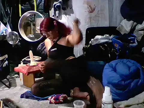 Snapshot of sissyvee chatting on September 2025 09:59:02 PM sissyvee online show from September 2025 09:59:02 PM