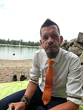 Snapshot of viraglaci18@xh chatting on July 2026 10:43:02 AM viraglaci18xh online show from July 2026 10:43:02 AM