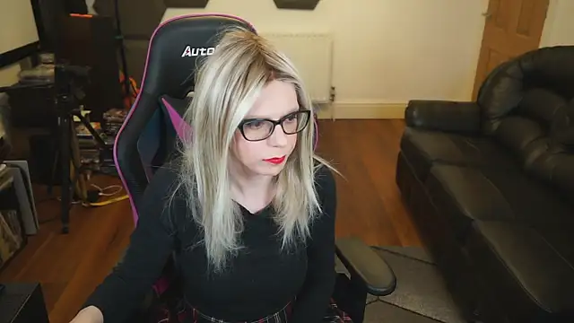 KelseyCobalt online show from December 2024 10:28:02 PM